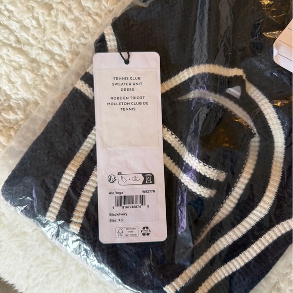 ALO Yoga Tennis Club Sweater Knit Mini Dress Black Ivory XS - Picture 6 of 7